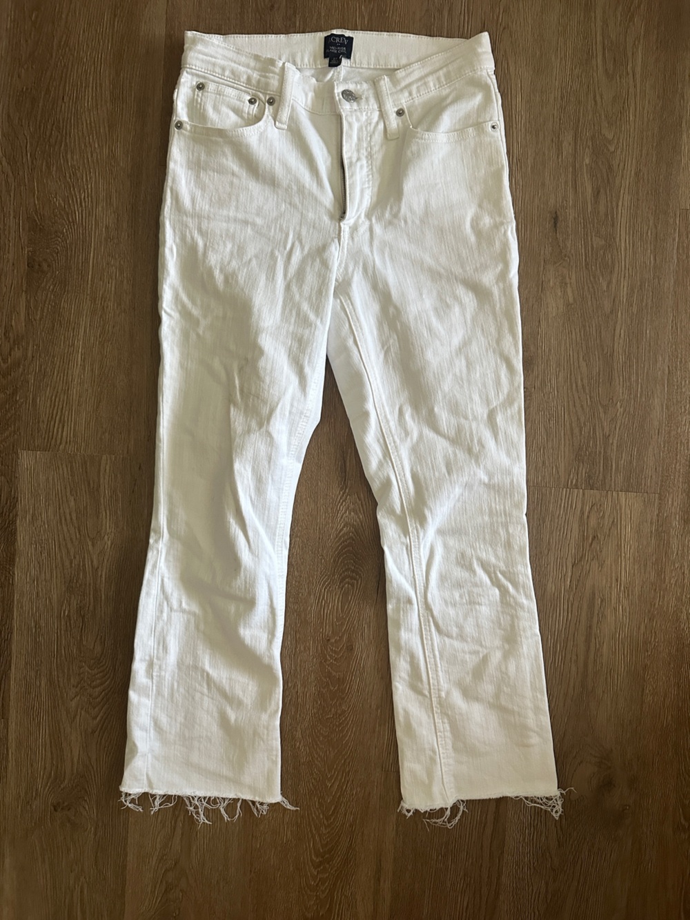White Cropped Jeans